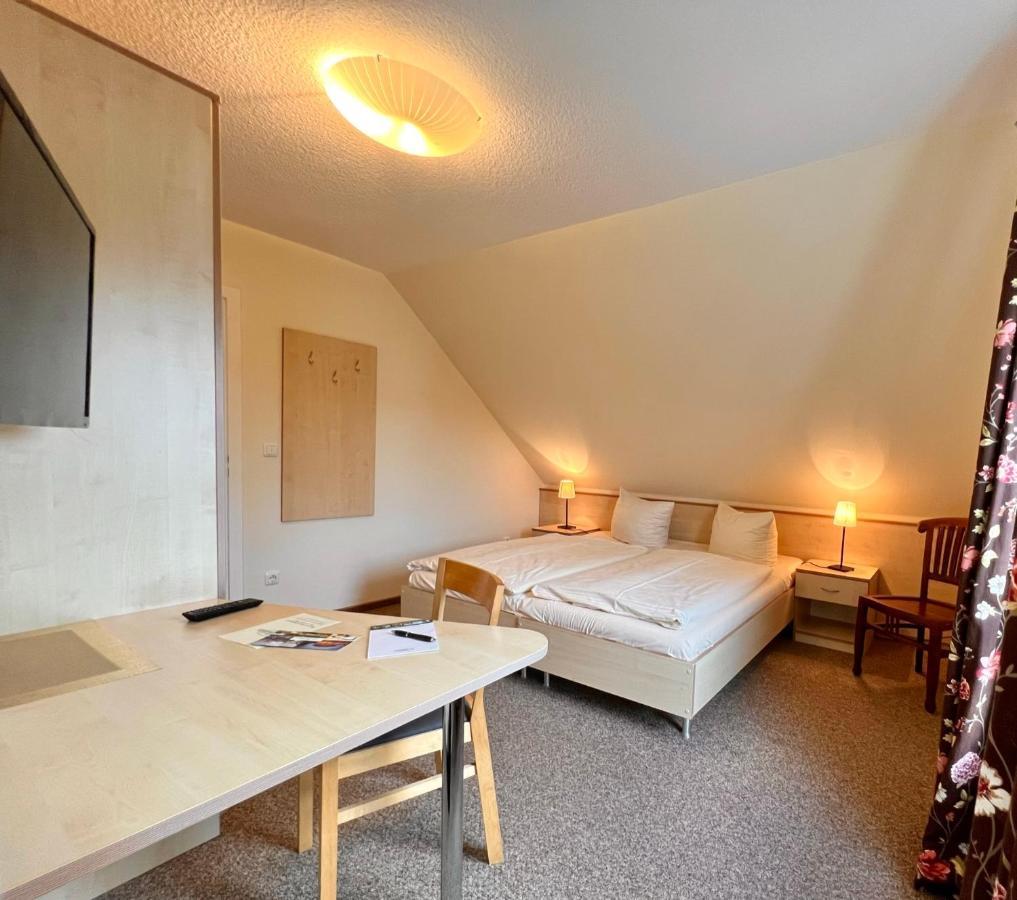 Gaestehaus Suedheide Hambühren Dış mekan fotoğraf