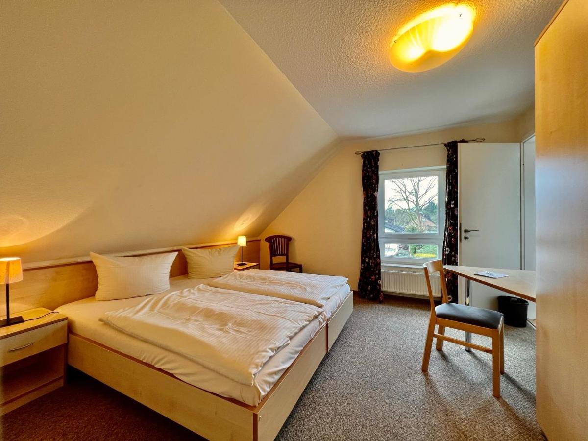 Gaestehaus Suedheide Hambühren Dış mekan fotoğraf